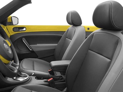 2013 Volkswagen Beetle Convertible 2dr DSG 2.0L TDI