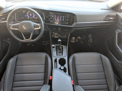 2024 Volkswagen Jetta SE Auto