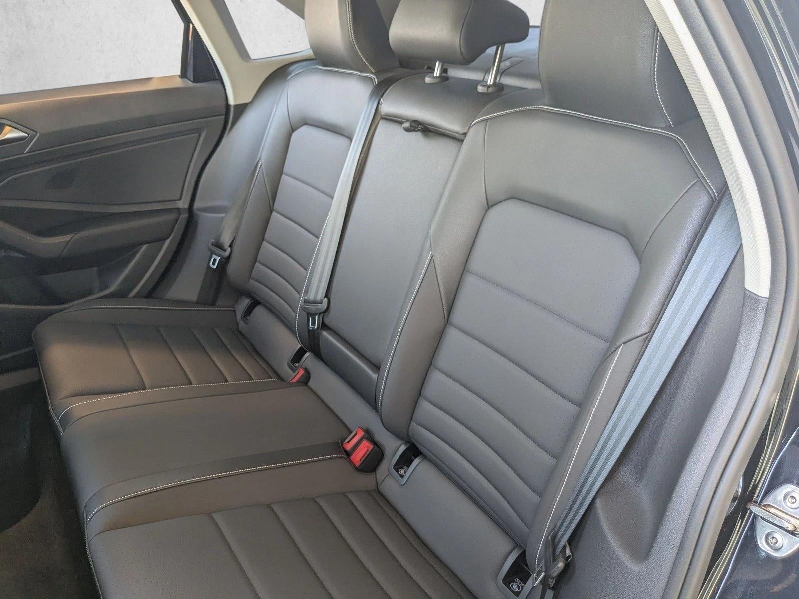 2024 Volkswagen Jetta SE Auto