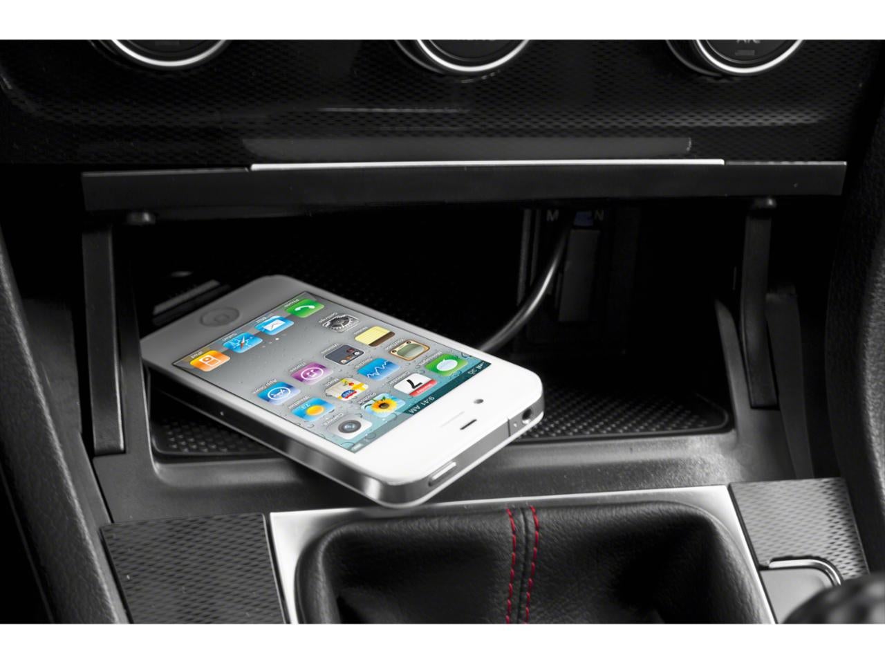 2015 Volkswagen Golf GTI 2dr HB DSG S