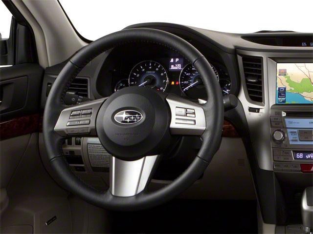 2011 Subaru Outback 3.6R Limited Automatic w/Power Moonroof Pkg