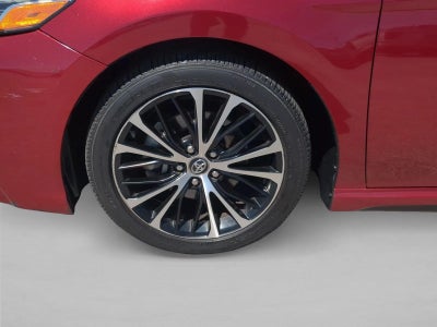 2018 Toyota Camry SE Auto (Natl)
