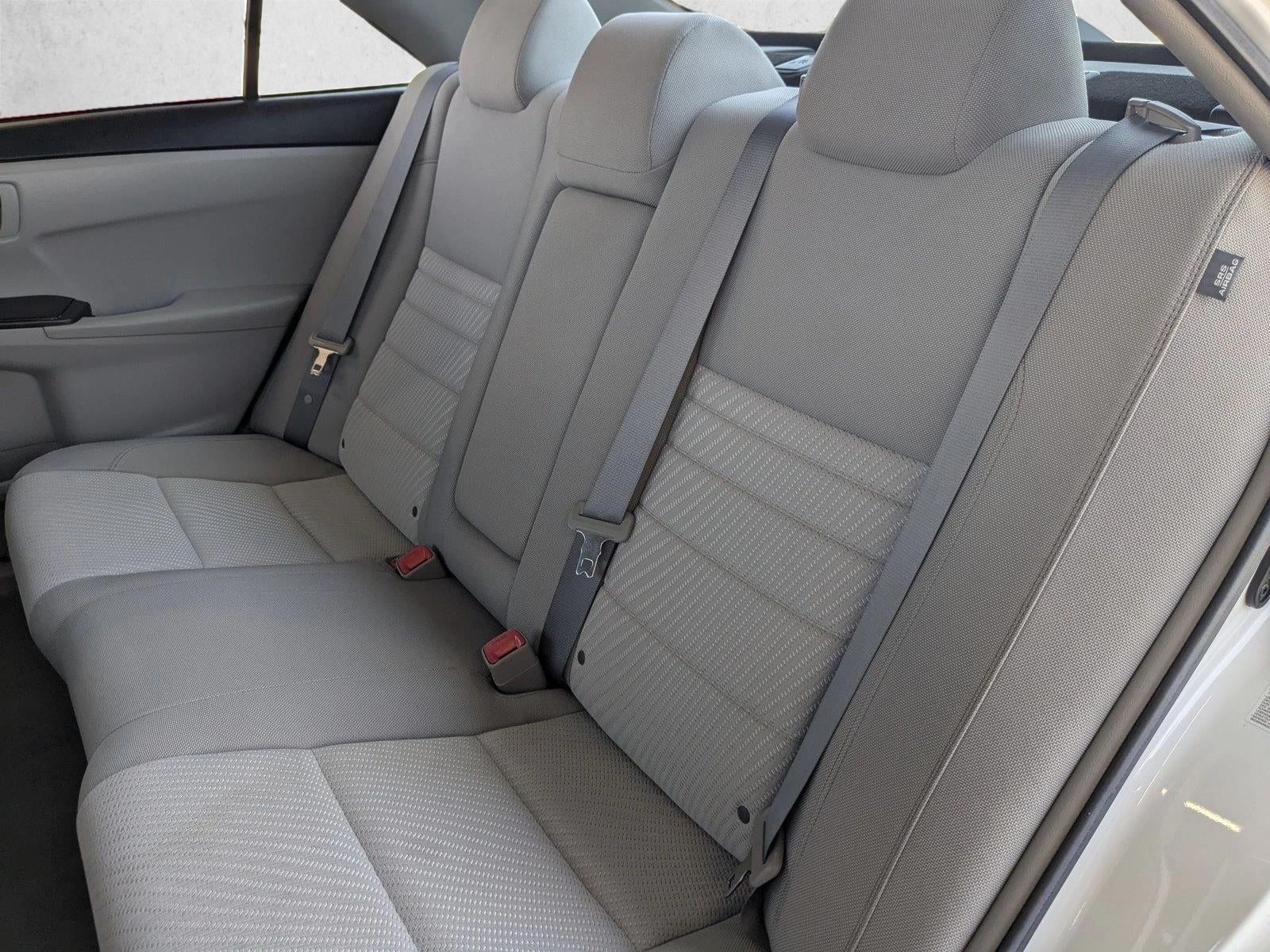 2016 Toyota Camry 4dr Sdn I4 Auto LE (SE)
