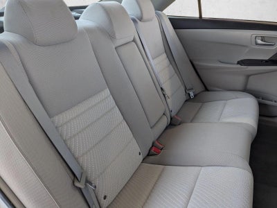 2016 Toyota Camry 4dr Sdn I4 Auto LE (SE)