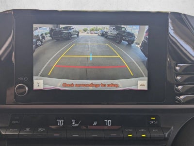 2025 Toyota Camry LE (SE)