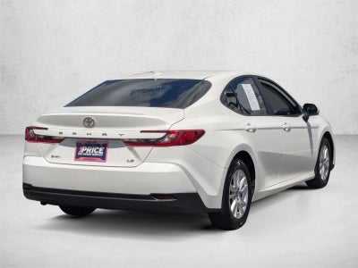 2025 Toyota Camry LE (SE)
