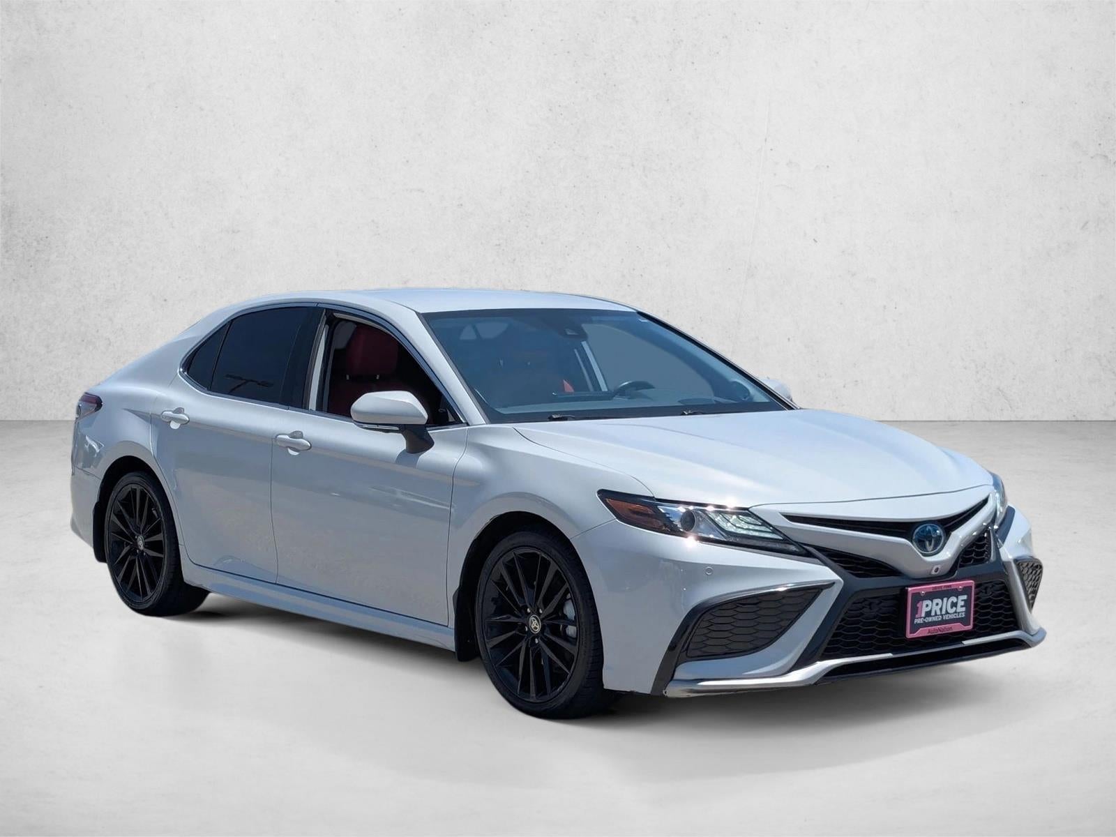 2022 Toyota Camry Hybrid XSE CVT (Natl)