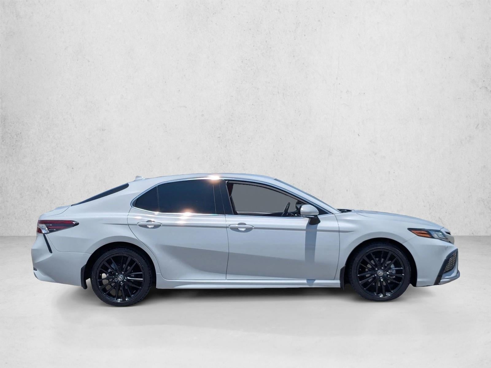 2022 Toyota Camry Hybrid XSE CVT (Natl)