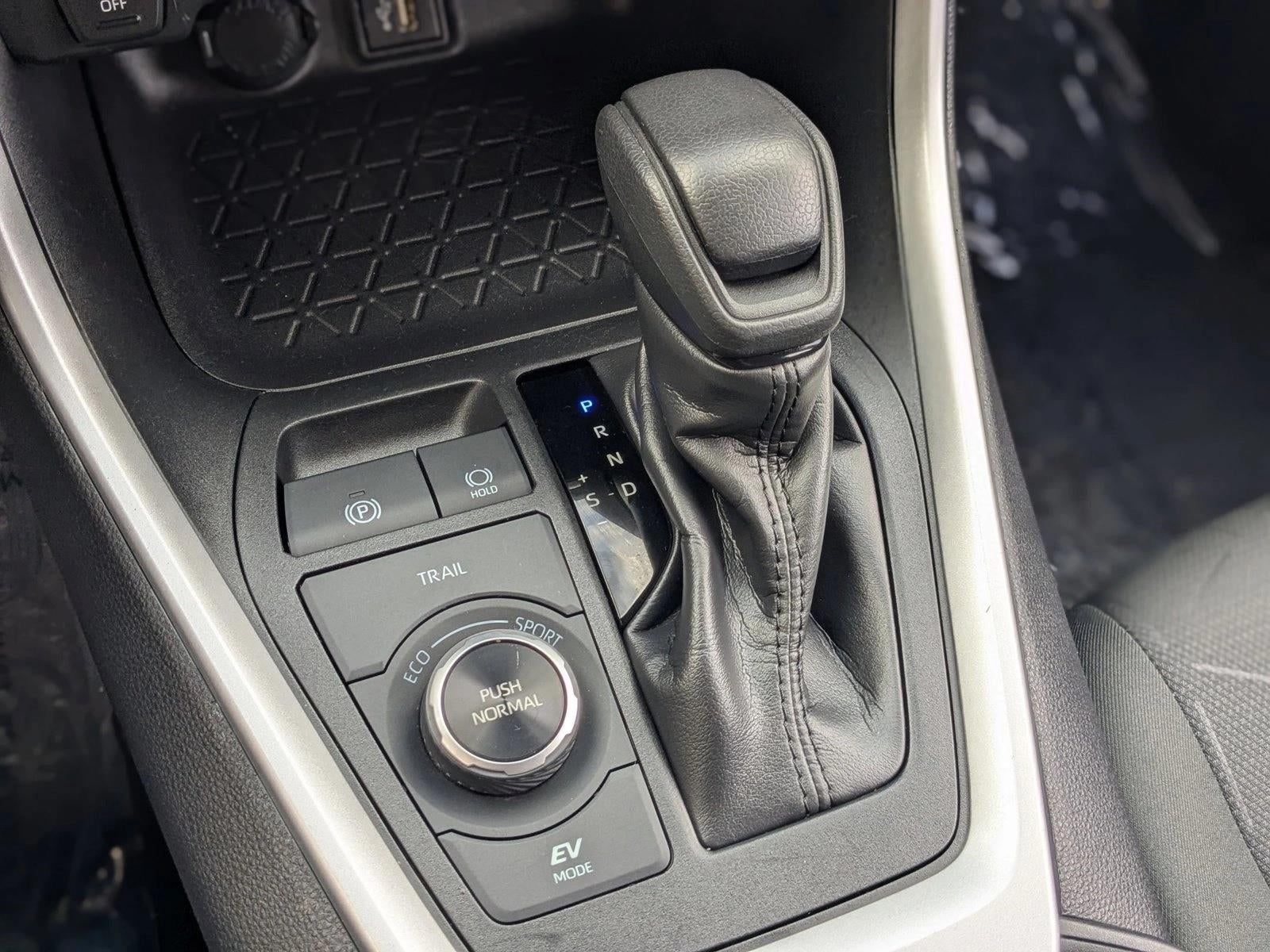 2024 Toyota RAV4 Hybrid XLE AWD (Natl)