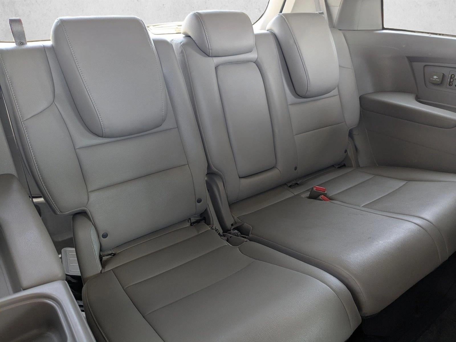 2016 Honda Odyssey Touring Elite with DVD Rear Entertainment System and Navigation