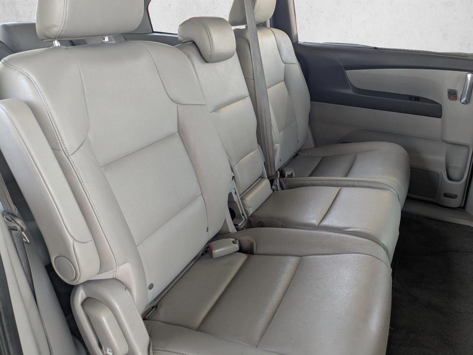 2016 Honda Odyssey Touring Elite with DVD Rear Entertainment System and Navigation