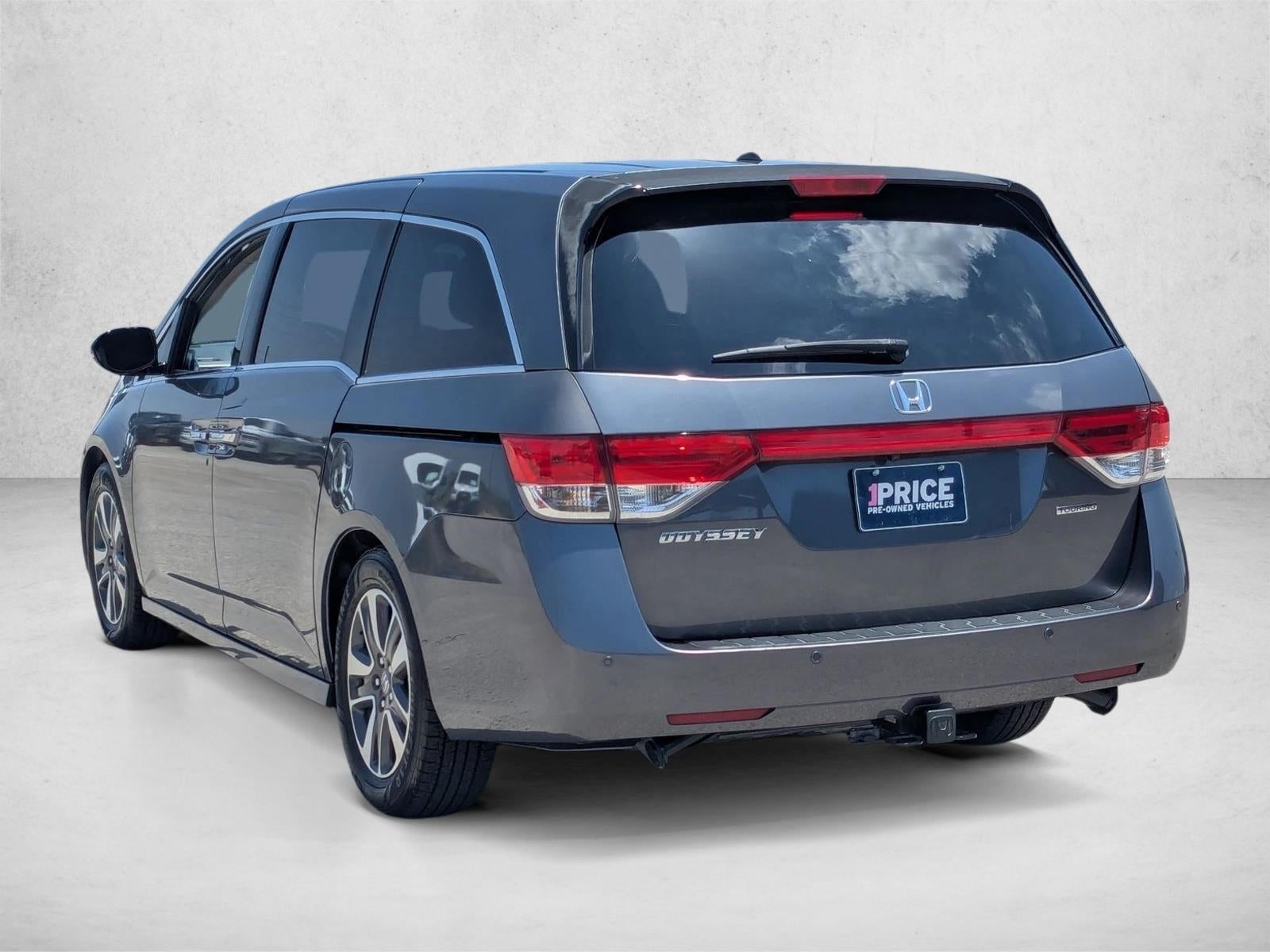2016 Honda Odyssey Touring Elite with DVD Rear Entertainment System and Navigation