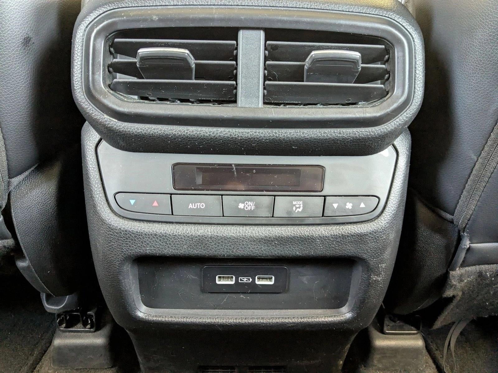 2023 Honda Pilot Touring AWD