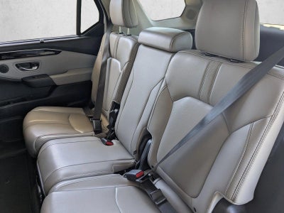 2023 Honda Pilot Touring AWD