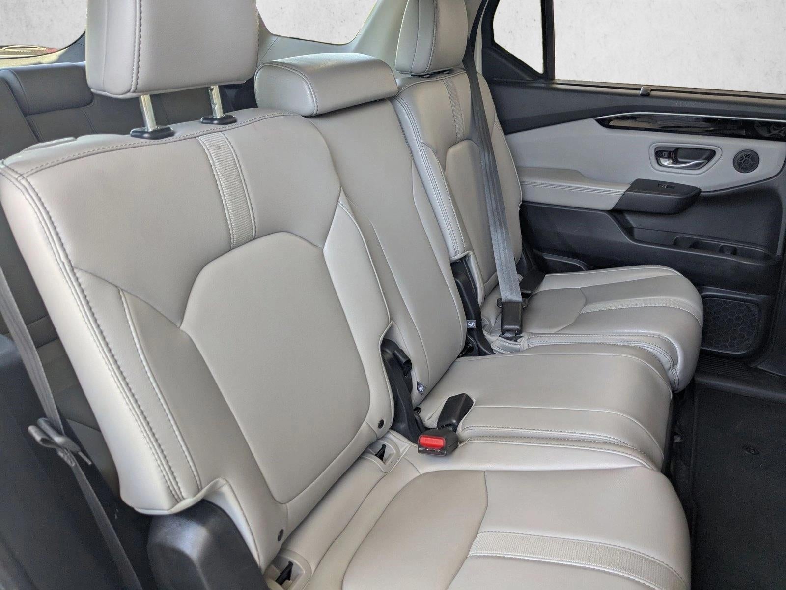 2023 Honda Pilot Touring AWD