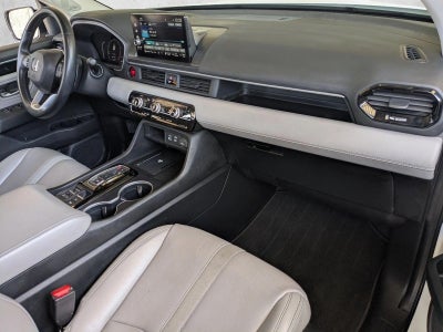 2023 Honda Pilot Touring AWD