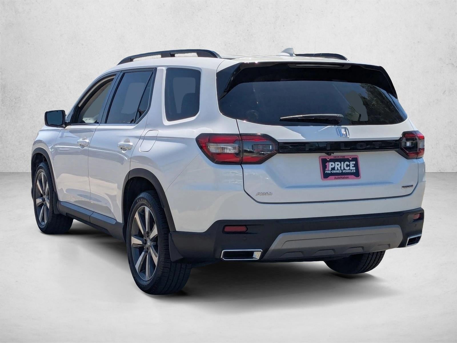 2023 Honda Pilot Touring AWD