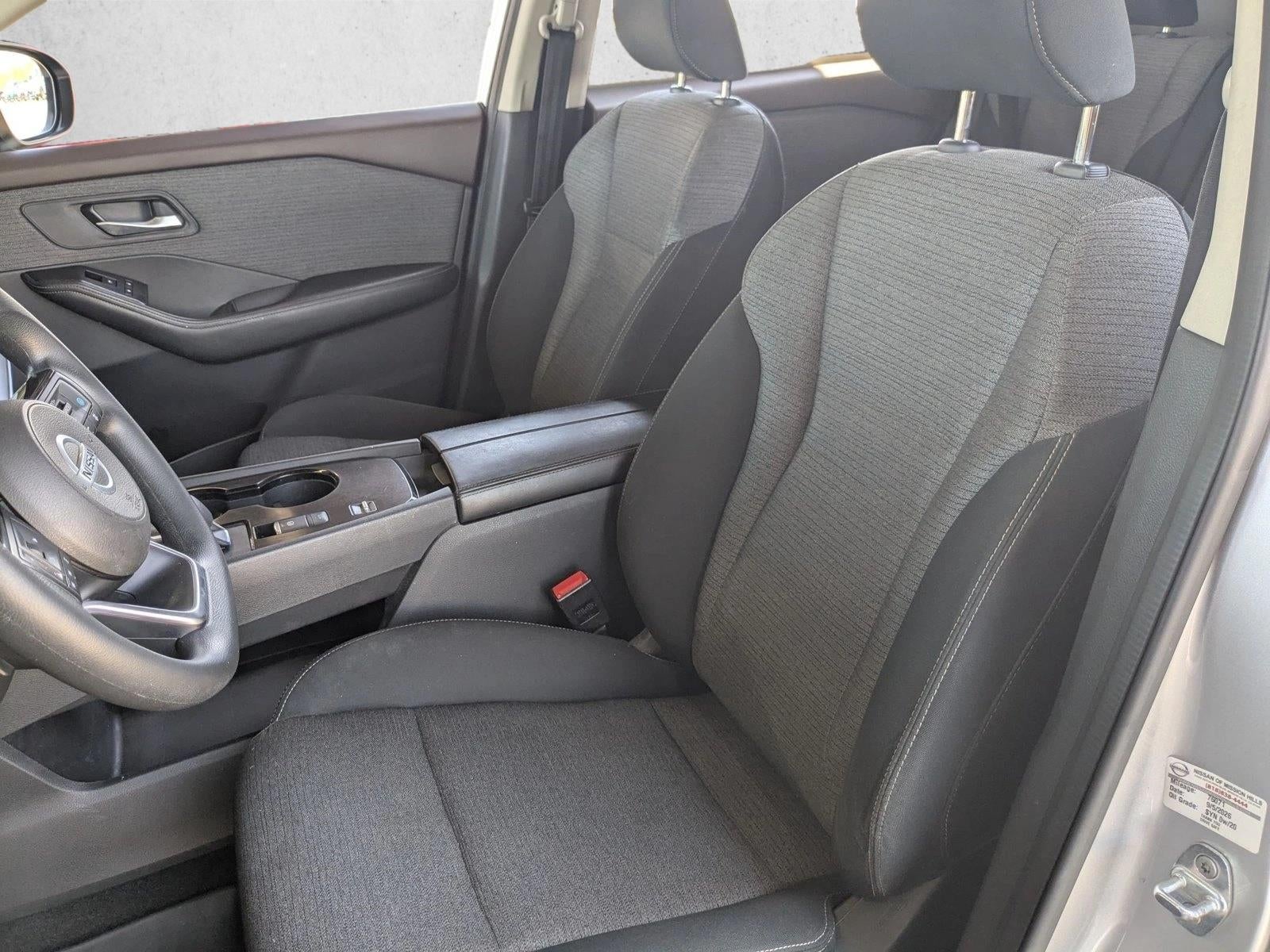 2021 Nissan Rogue FWD SV