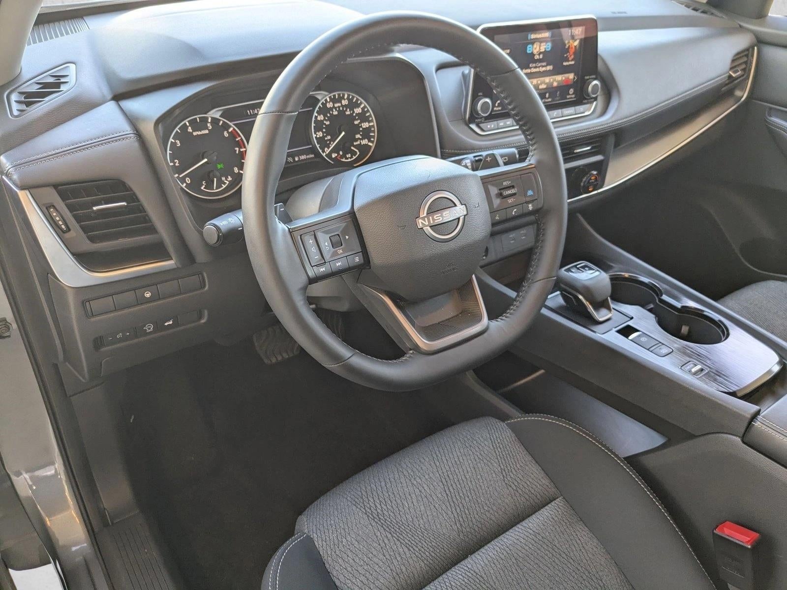 2025 Nissan Rogue FWD SV