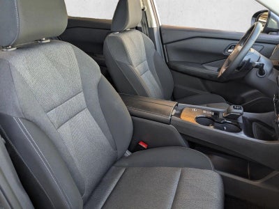 2025 Nissan Rogue FWD SV