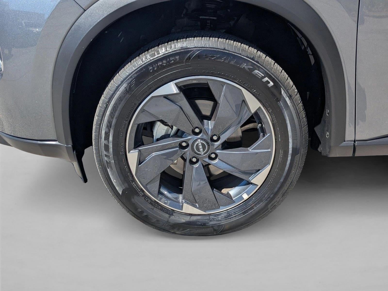 2025 Nissan Rogue FWD SV