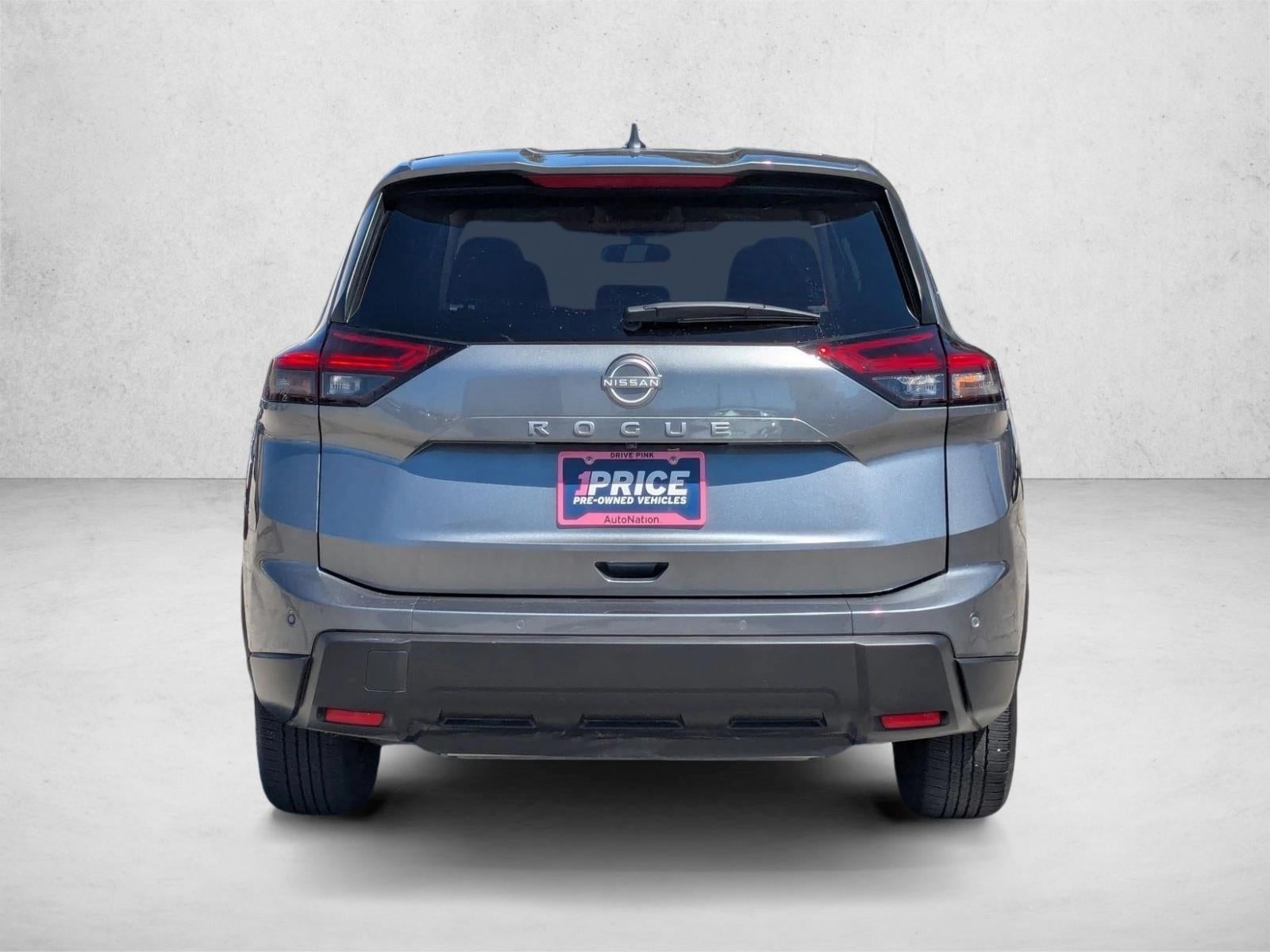 2025 Nissan Rogue FWD SV