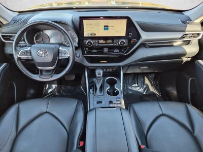 2023 Toyota Highlander XLE FWD (Natl)