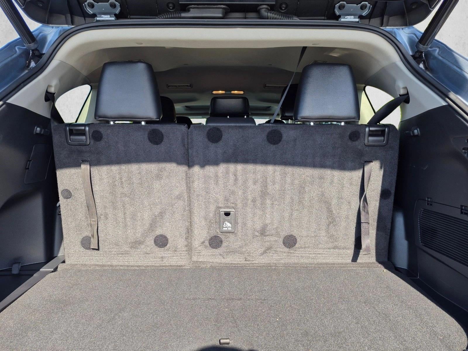 2023 Toyota Highlander XLE FWD (Natl)