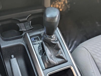 2021 Toyota Tacoma 2WD 2WD SR5 Double Cab 5' Bed V6 AT (Natl)