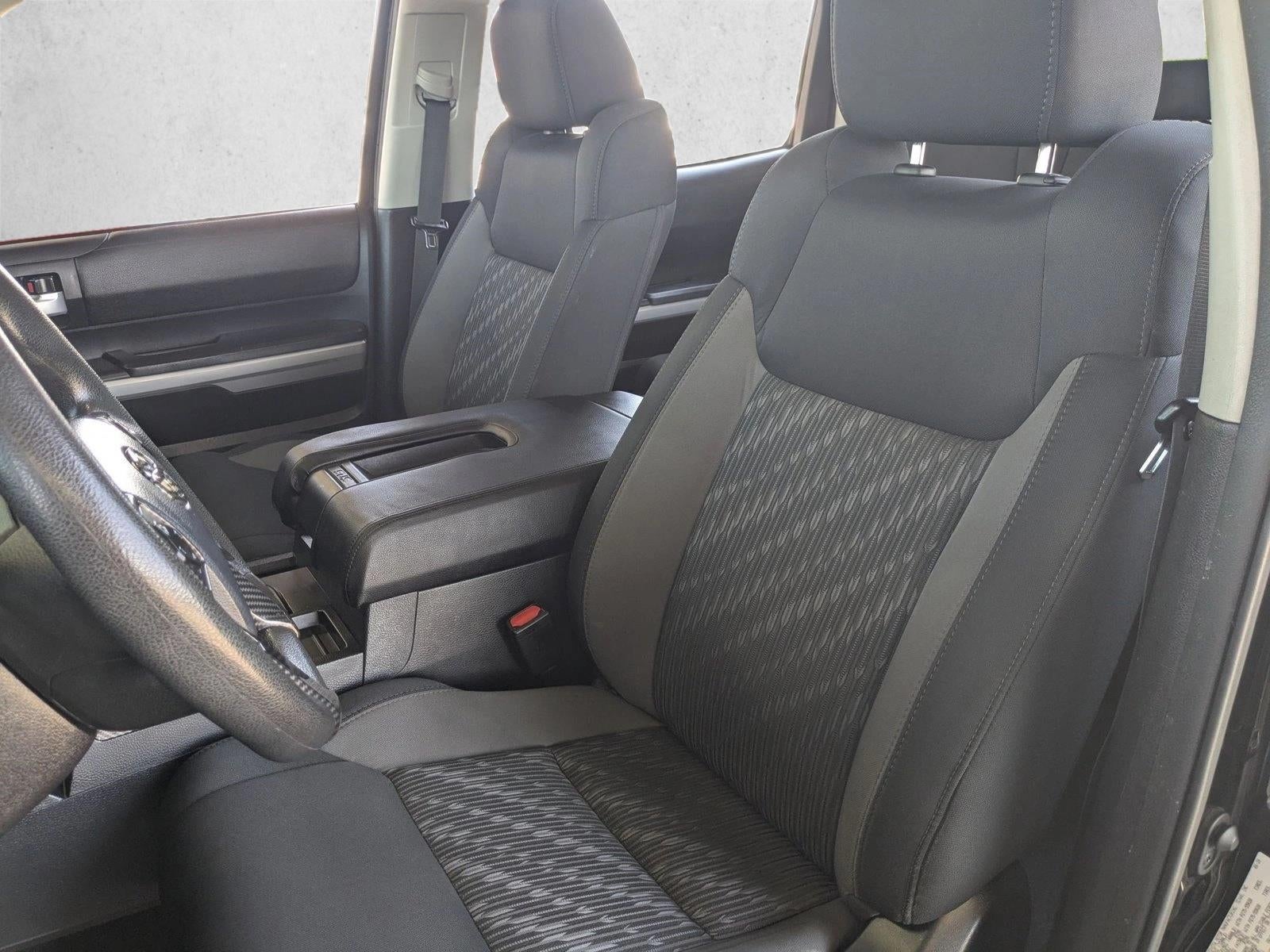 2020 Toyota Tundra 4WD 4WD SR5 CrewMax 5.5' Bed 5.7L (Natl)