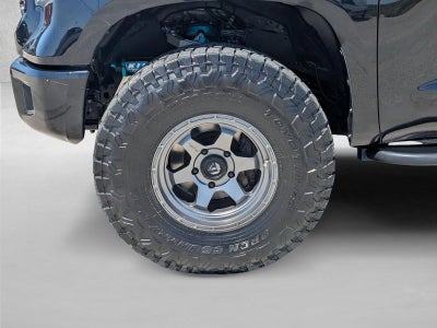 2020 Toyota Tundra 4WD 4WD SR5 CrewMax 5.5' Bed 5.7L (Natl)
