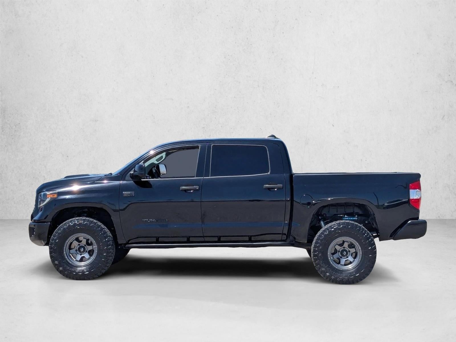2020 Toyota Tundra 4WD 4WD SR5 CrewMax 5.5' Bed 5.7L (Natl)