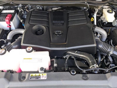 2026 Toyota Tundra 4WD 4WD Limited CrewMax 5.5' Bed (Natl)