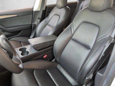 2021 Tesla Model 3 Standard Range Plus RWD