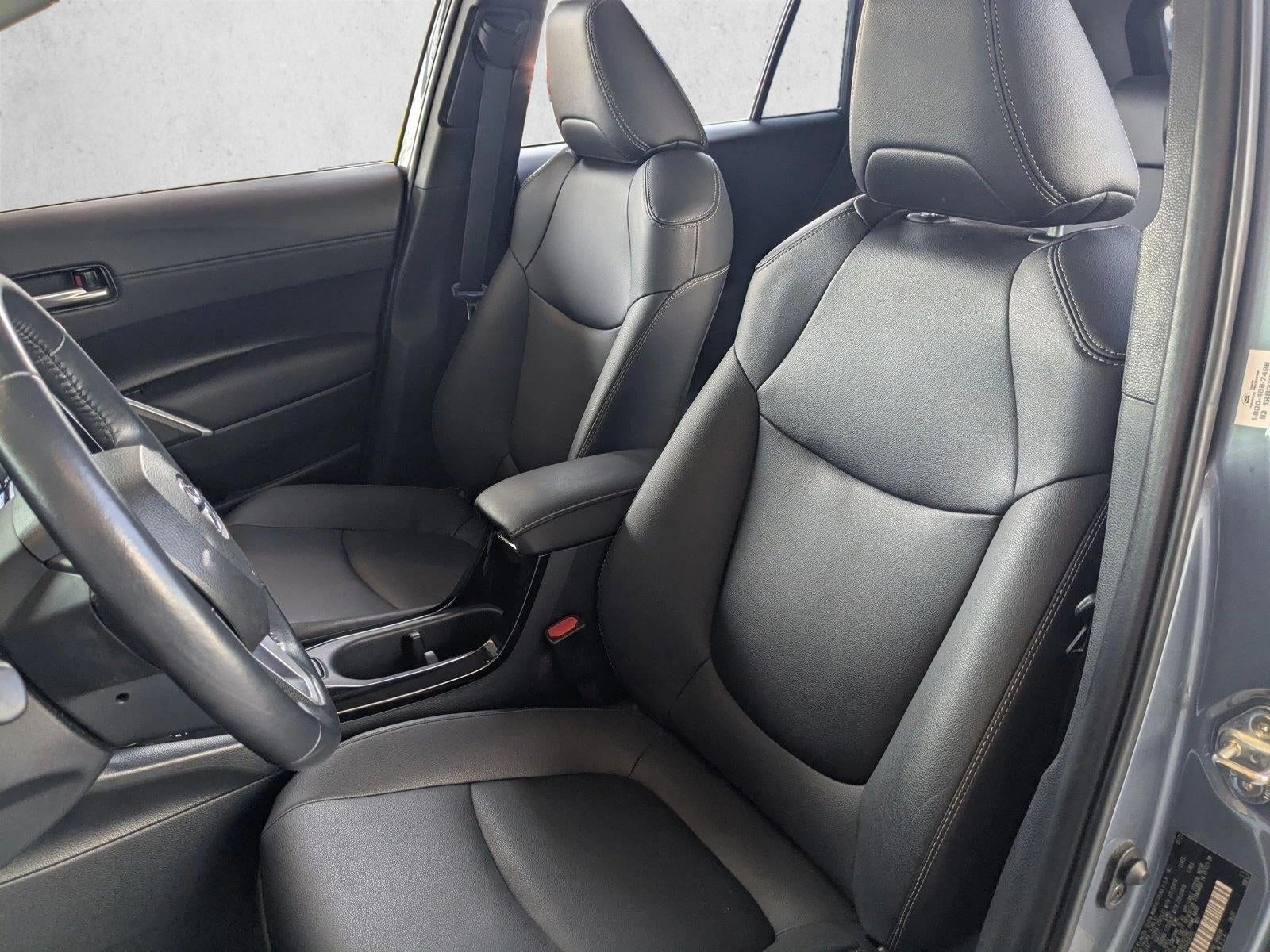 2023 Toyota Corolla Cross XLE 2WD (Natl)