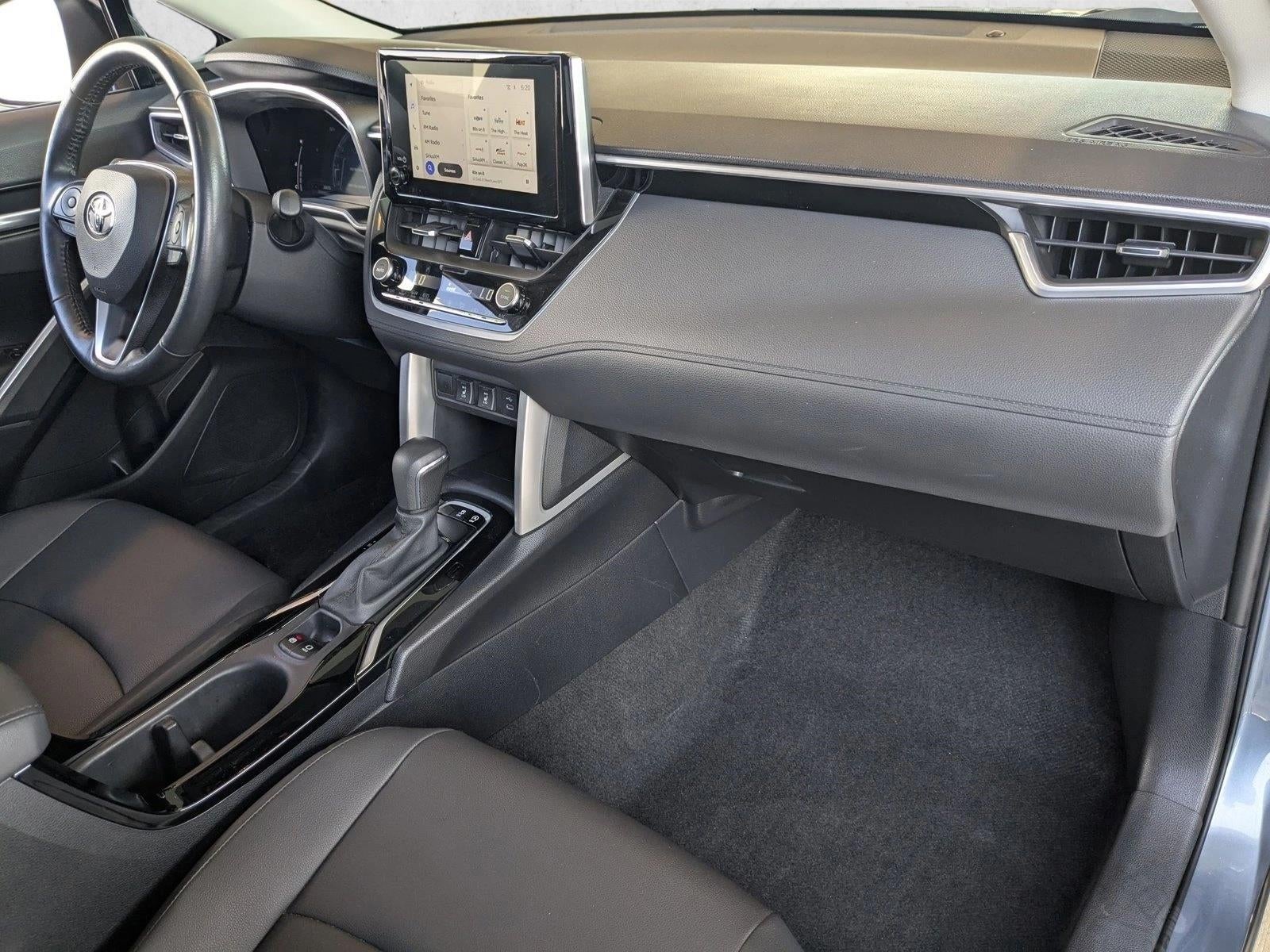 2023 Toyota Corolla Cross XLE 2WD (Natl)