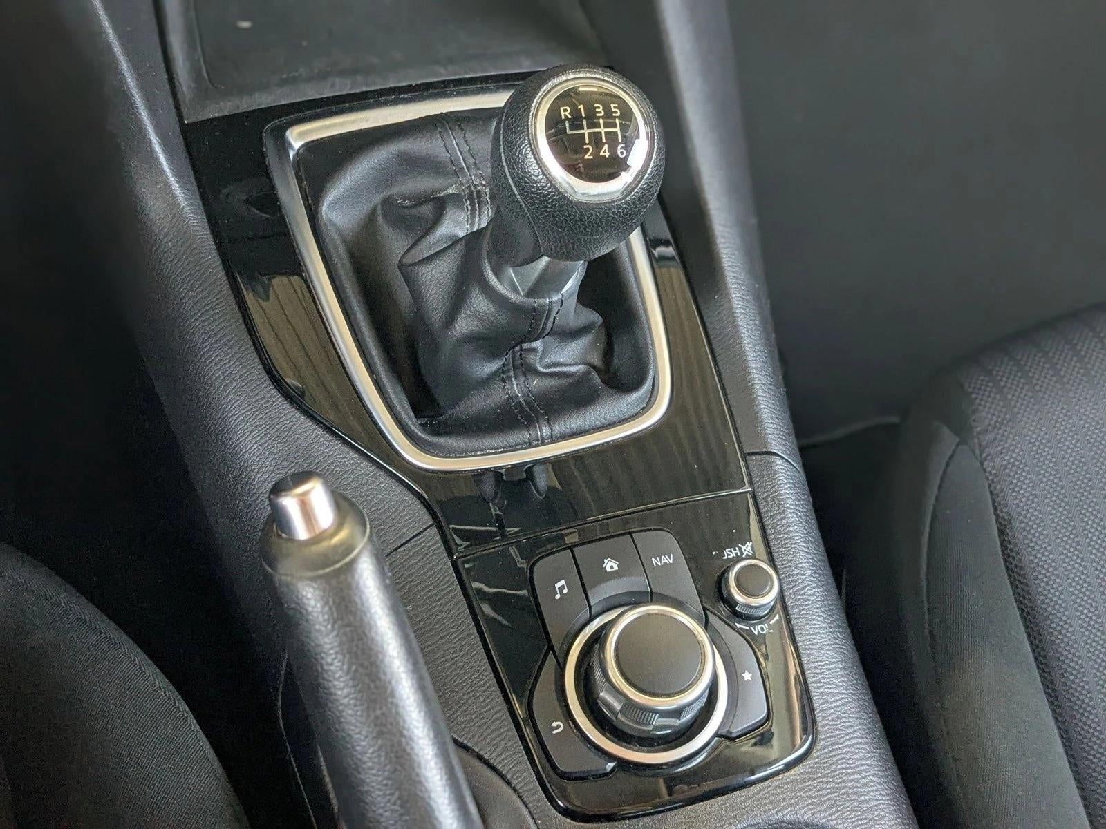 2016 Mazda Mazda3 4dr Sdn Man i Sport