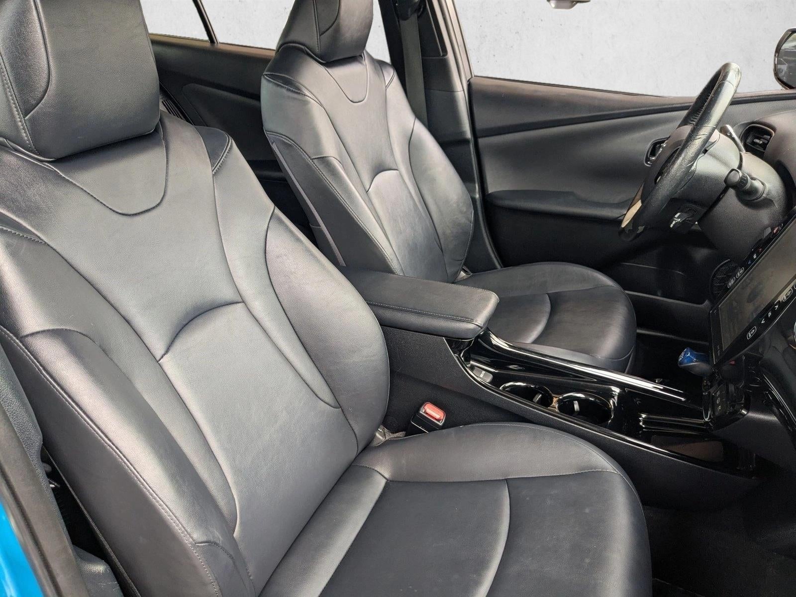 2017 Toyota Prius Prime Premium (Natl)