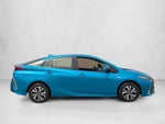 2017 Toyota Prius Prime Premium (Natl)