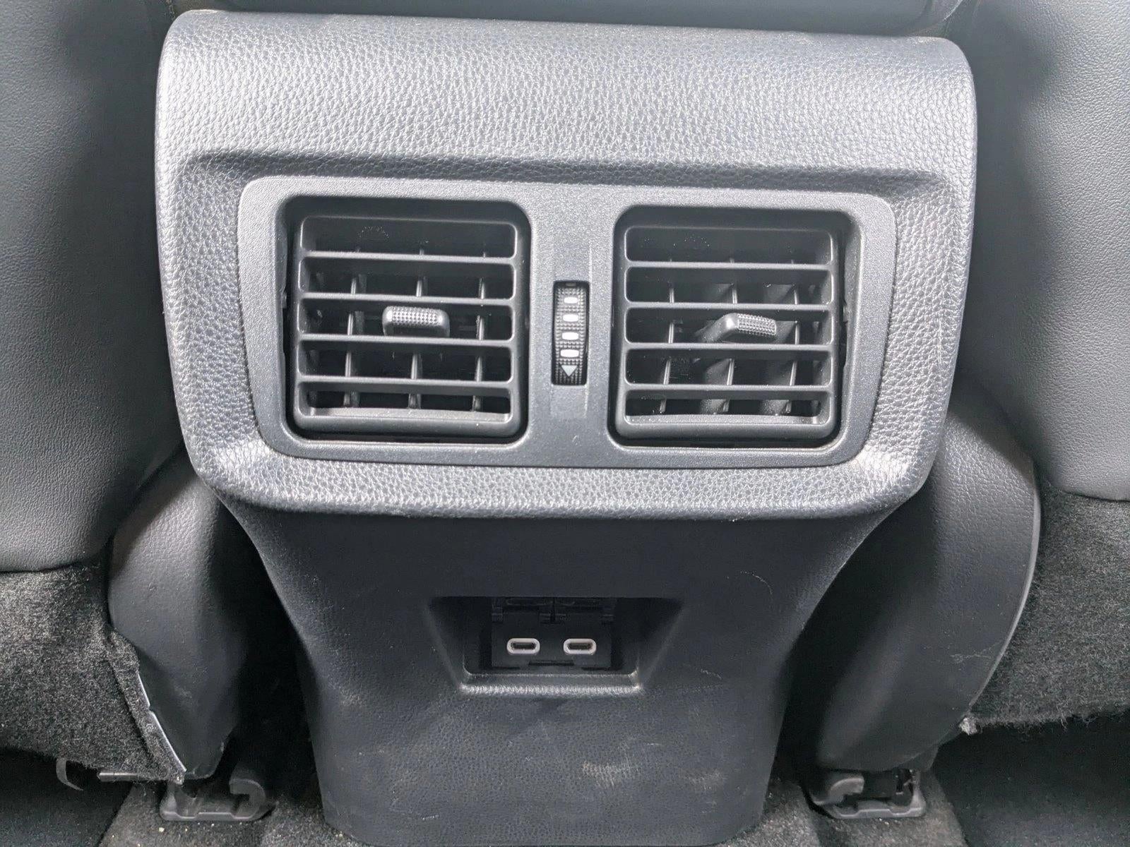 2024 Toyota Venza Nightshade AWD (Natl)
