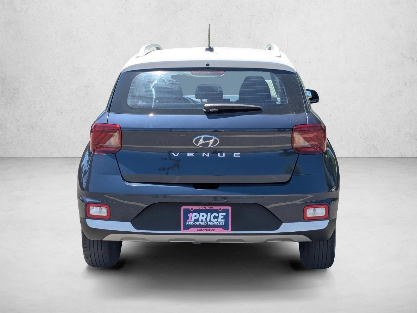2025 Hyundai VENUE Limited IVT