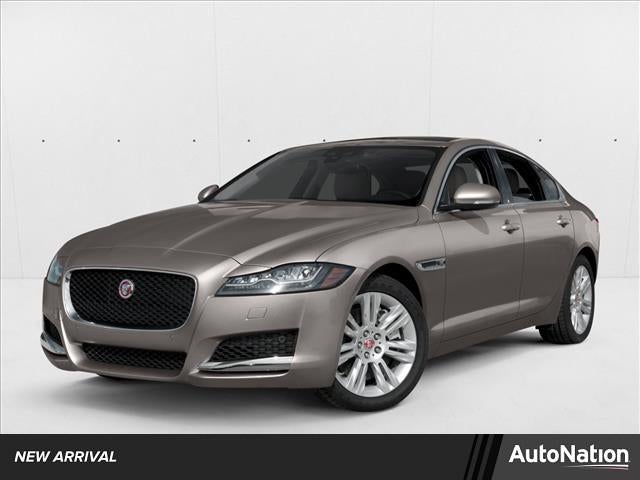 2016 Jaguar XF 4dr Sdn 35t Premium RWD