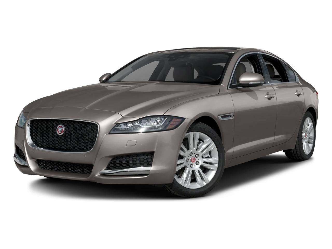 2016 Jaguar XF 4dr Sdn 35t Premium RWD