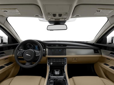 2016 Jaguar XF 4dr Sdn 35t Premium RWD