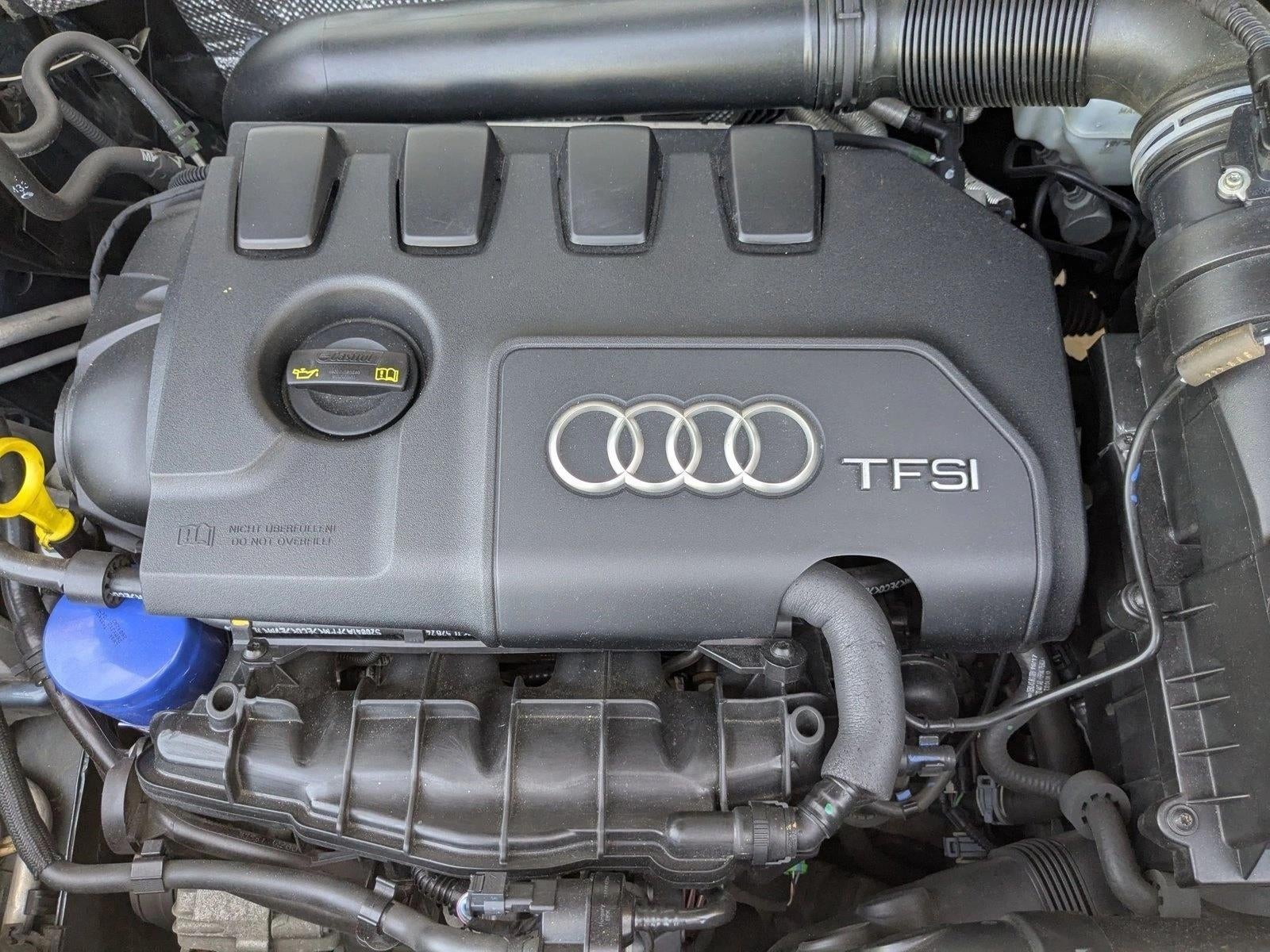 2018 Audi Q3 2.0 TFSI Premium FWD
