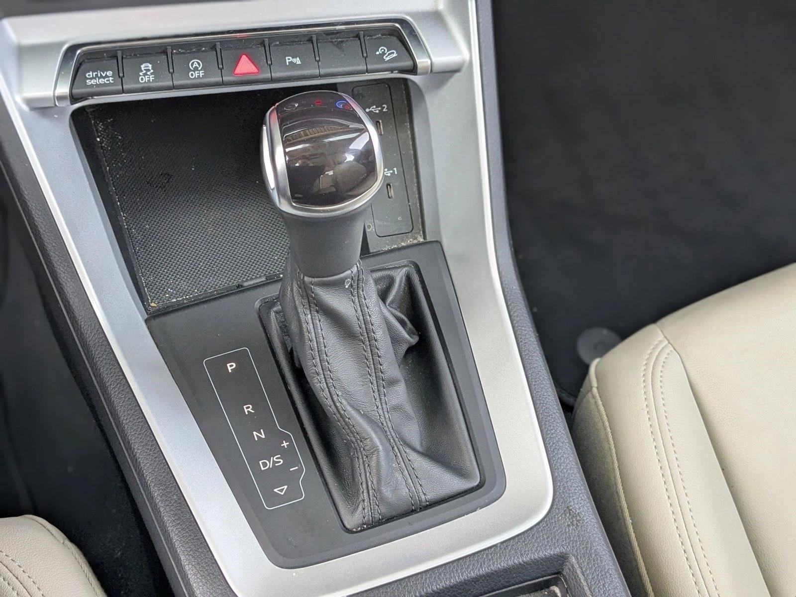 2022 Audi Q3 S line Premium 45 TFSI quattro