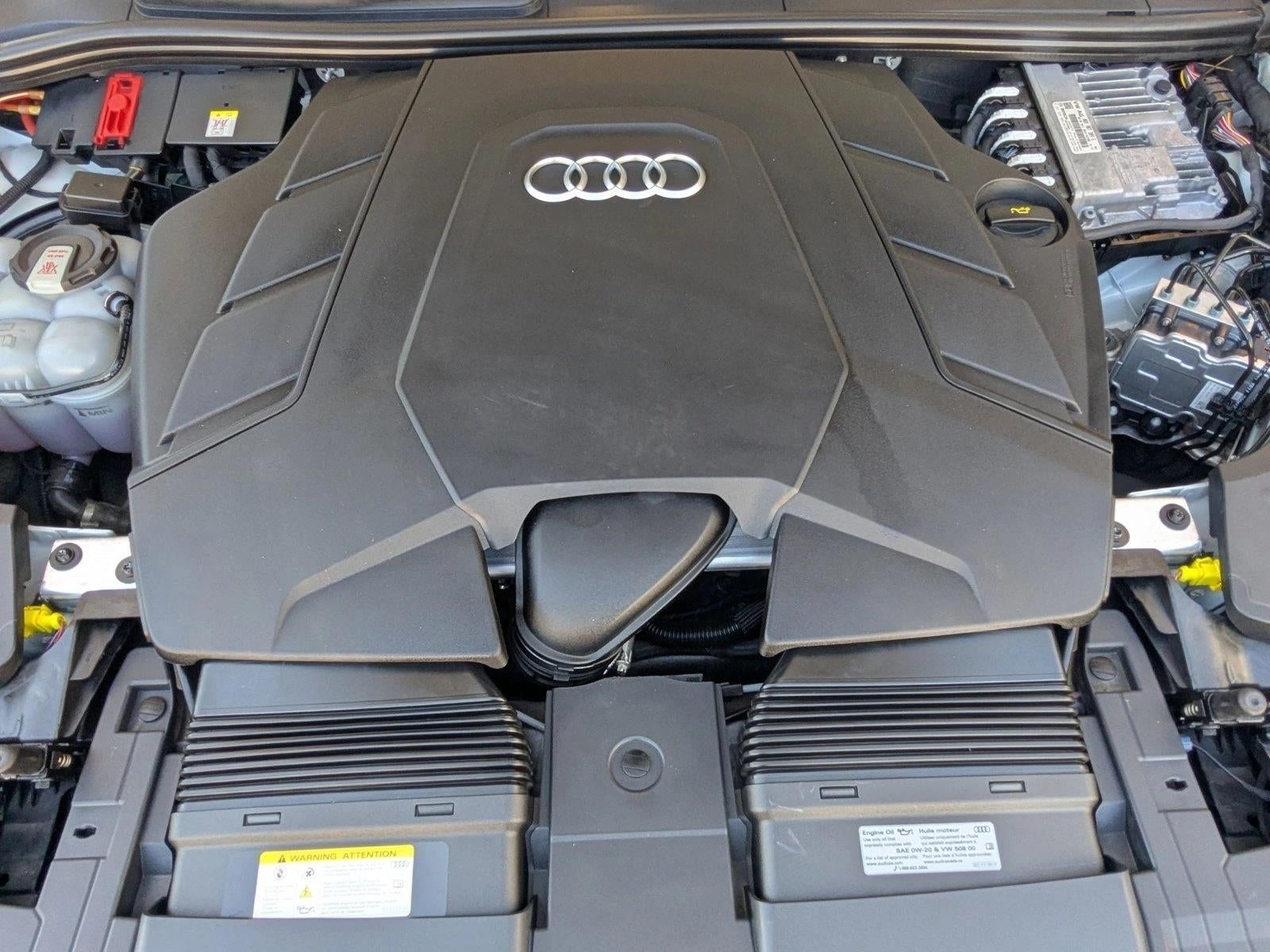 2022 Audi Q8 Premium Plus 55 TFSI quattro