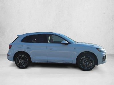 2021 Audi Q5 Premium 55 TFSI e quattro