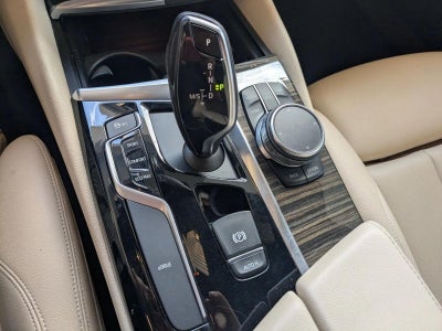 2018 BMW 530e iPerformance Plug-In Hybrid