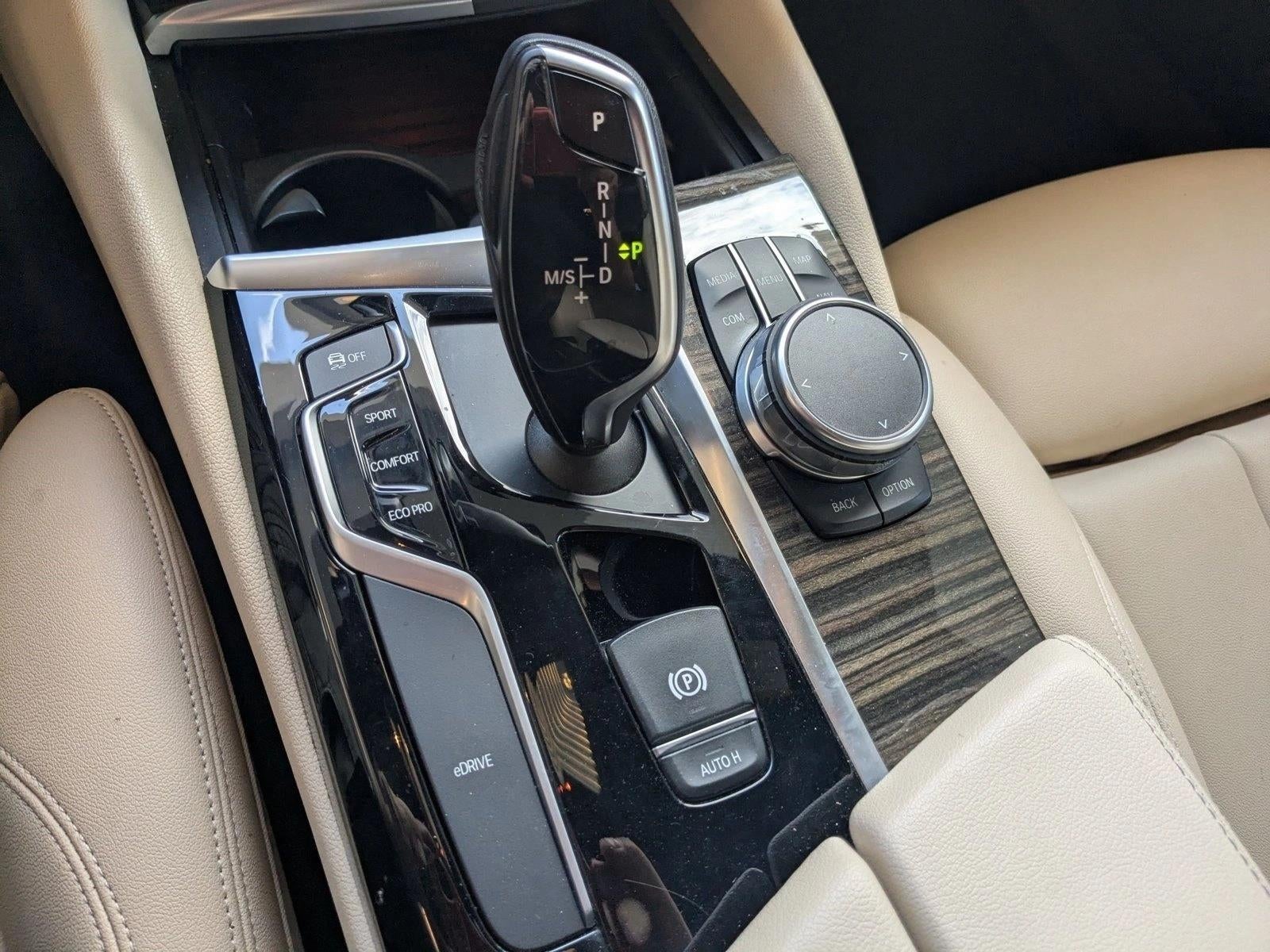 2018 BMW 530e iPerformance Plug-In Hybrid